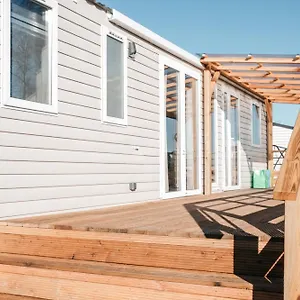 Pivoine Belle-vue 2000 Camping