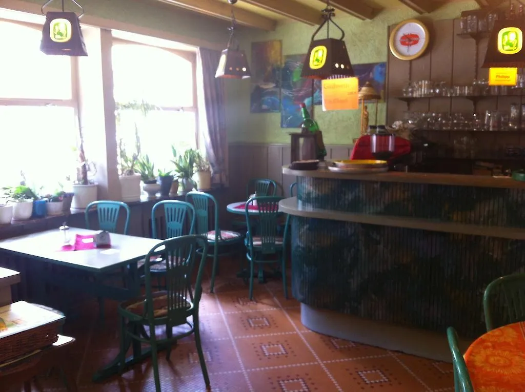 Hotel Defive location